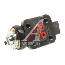 Цилиндр тормозной передний HYUNDAI HD120 правый (без прокачки) MEGAPOWER — 58230-62004